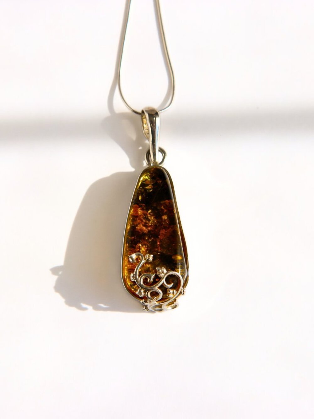 Baltic Green Amber Floral Pendant Necklace
